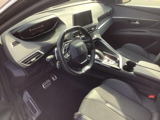 Peugeot 3008 1.2 PURET. GT LINE Automaat