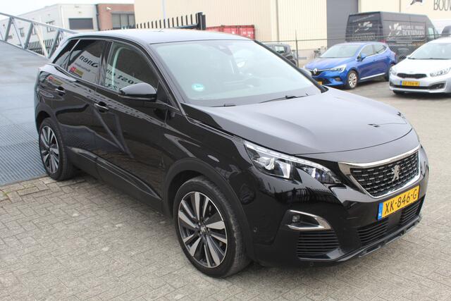 Peugeot 3008 1.2 PureTech Allure Automaat/Afneembare trekhaak/360 graden camera/Stoelverwarming/Bestuurderstoel met geheugen/Apple carplay/Cruise control/Navigatie/Climate control