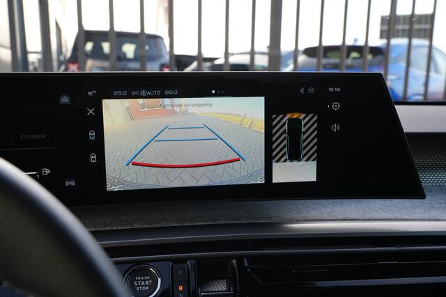 Peugeot 3008 1.2 Hybrid 145 GT e-DSC6 136pk Stoelverwarming/Navigatie/Camera