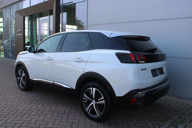 Peugeot 3008 1.2 PureTech 130pk Allure Airco Navi Camera Carplay 41.806km Nieuwstaat