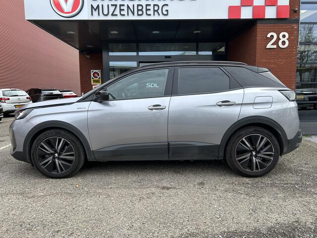 Peugeot 3008 1.6 HYbrid 225 GT BLACK PACK // PANO/SCHUIFKANTELDAK // ADAPTIVE CRUISE // FULL LED // FOCAL AUDIO // NAVI + CARPLAY // CAMERA