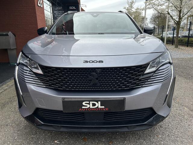 Peugeot 3008 1.6 HYbrid 225 GT BLACK PACK // PANO/SCHUIFKANTELDAK // ADAPTIVE CRUISE // FULL LED // FOCAL AUDIO // NAVI + CARPLAY // CAMERA