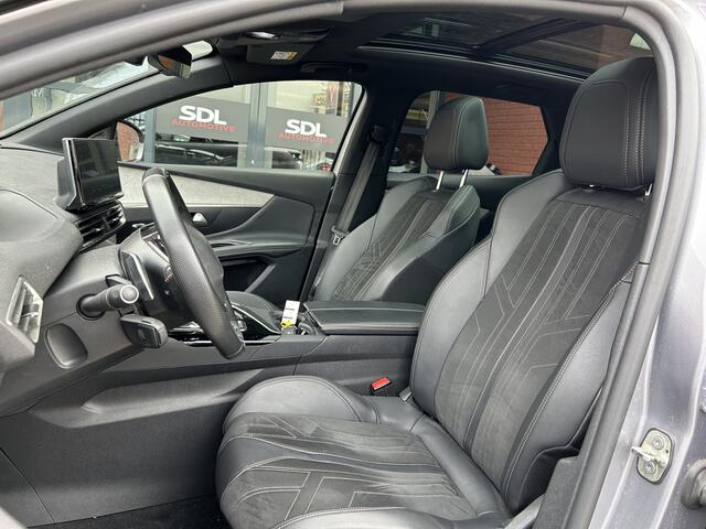 Peugeot 3008 1.6 HYbrid 225 GT BLACK PACK // PANO/SCHUIFKANTELDAK // ADAPTIVE CRUISE // FULL LED // FOCAL AUDIO // NAVI + CARPLAY // CAMERA