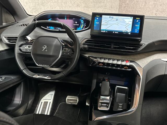Peugeot 3008 1.6 HYbrid 225 GT 225Pk Automaat (PANORAMADAK, LEDER/ALCANTARA, ADAPTIVE CRUISE, STOELVERWARMING, FOCAL AUDIO, APPLE CARPLAY, KEYLESS, NIEUWSTAAT)