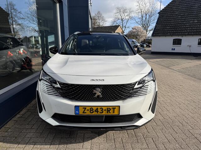 Peugeot 3008 1.6 HYbrid 225 GT | Meest Complete Uitvoering | Afneembare trekhaak 1250 KG | Schuif Kantel Panoramadak | Focal l Alcantara / Massage Stoelen | Full LED | Keyless Pakket | Night Vision | 360 Graden Camera | 19 Inch Velgen | Navigatie | Adaptieve Cruise Co