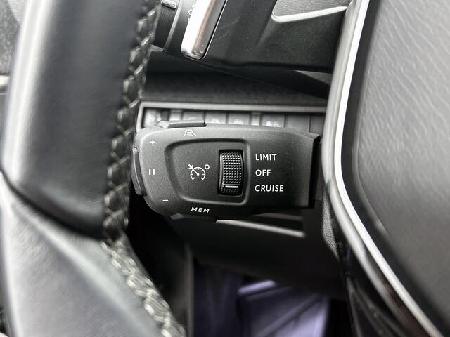 Peugeot 3008 Plug-in Hybrid4 300pk GT Pack | Rijklaar | Adaptive Cruise | El. Achterklep | Stoelverwarming |