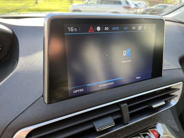 Peugeot 3008 1.2 PureTech Première | CARPLAY | CAM | ELEKTR. ACHTERKLEP | NAVI | PANO-SCHUIF/KANTELDAK | PDC V&A | TREKHAAK