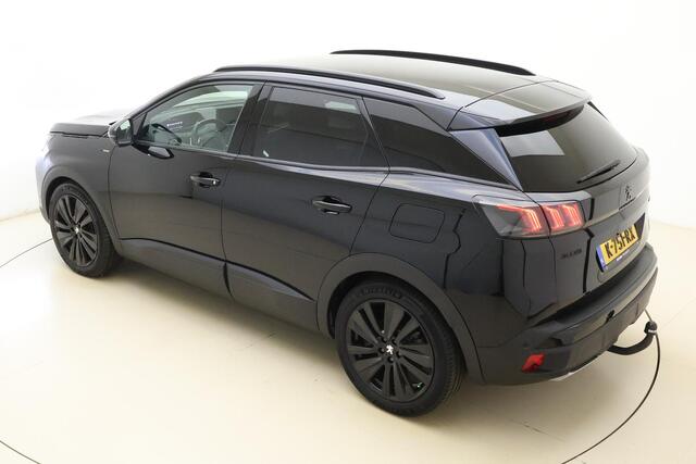 Peugeot 3008 1.6 HYbrid GT 225 Pk | Trekhaak | Black Pack | Focal Hi-Fi | Alcantara | Navigatie | Adaptieve Cruise Control | Camera Achter