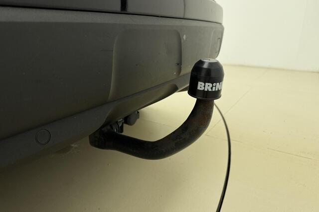 Peugeot 3008 1.6 HYbrid GT 225 Pk | Trekhaak | Black Pack | Focal Hi-Fi | Alcantara | Navigatie | Adaptieve Cruise Control | Camera Achter