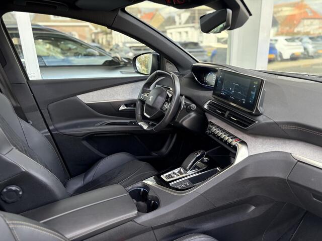 Peugeot 3008 1.6 HYbrid 225 GT Pack Business | Schuif-/kantel dak | FOCAL Audio | Stoelverwarming | Elektr. achterklep | Full LED | Dodehoek detectie |