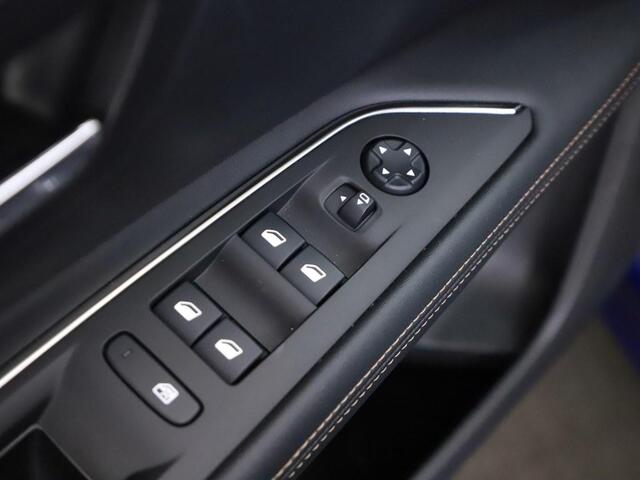 Peugeot 3008 1.2T 130pk GT Line Trekhaak/Nav/Camera/Ecc/Cruise /Keyless/Blindspot/H.Leder/Vc/CarPlay