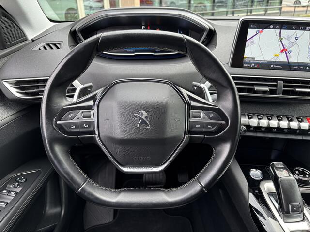 Peugeot 3008 1.2 130pk Automaat 360 camera I Trekh. I Navi