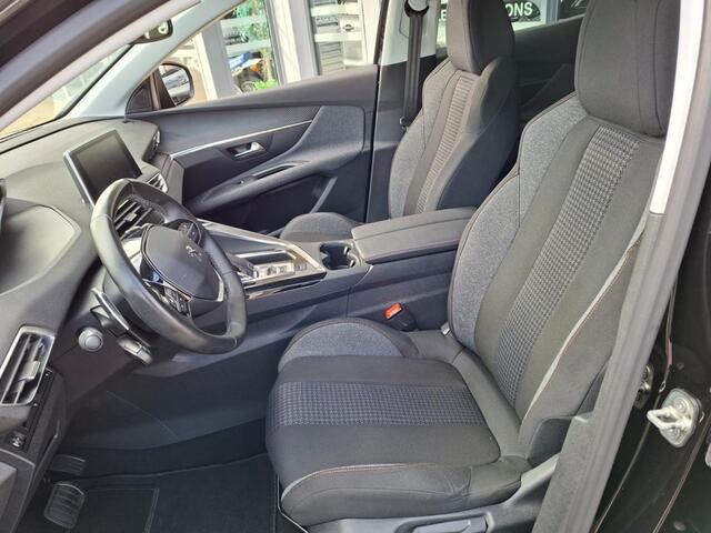 Peugeot 3008 1.2 PURETECH ACTIVE PACK 130PK AUTOMAAT NAVI LMV PDC