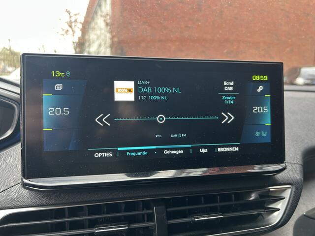 Peugeot 3008 1.6 HYbrid 225 GT