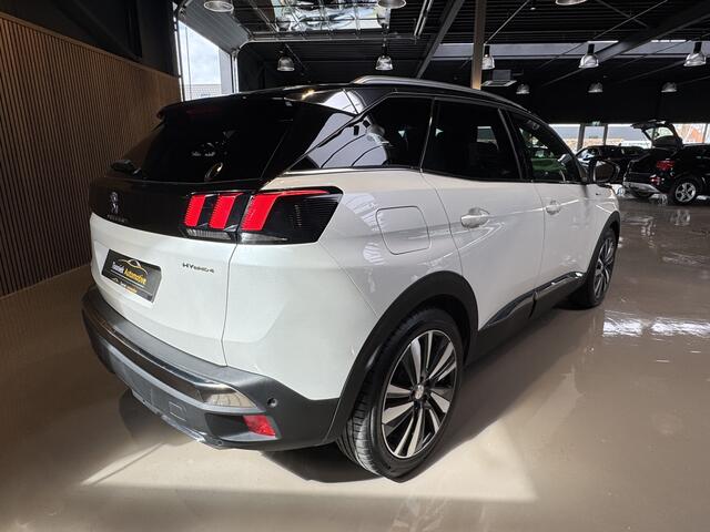 Peugeot 3008 1.2 GT HYBRIDE 4 Panorama Automaat navigatie, Climate 19 inch