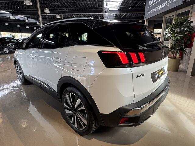 Peugeot 3008 1.2 GT HYBRIDE 4 Panorama Automaat navigatie, Climate 19 inch