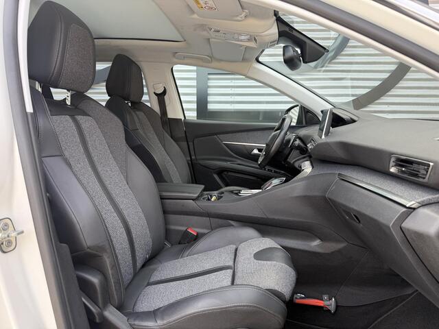 Peugeot 3008 1.2 PureTech Allure 2e Eigenaar|Navi|Pano|Camera|Trekhaak|Clima|Cruise|D-riem vv in 2024|N.A.P|APK tot 01-2028