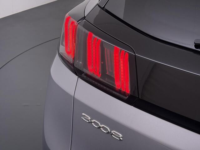 Peugeot 3008 1.6 HYbrid 225 Allure Pack Business VAN ¤25.900,- NU VOOR SLECHTS ¤22.877,- Uw LENTEVOORDEEL ¤3.023,- |PHEV PLUG-IN HYBRIDE | RIJKLAAR! | ONDERHOUD GEHAD BIJ BINNENKOMST | DODEHOEKSENSOR | ACHTERUITRIJCAMERA | STANDKACHEL | INCL. 12 MND BOVAG GARANTIE