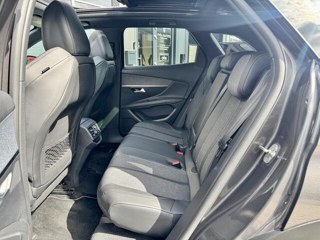 Peugeot 3008 1.2/ 131 PK GT Line NAP/ Pano/ Leer/ Keyless/ Camera/ Riem VV