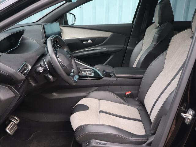 Peugeot 3008 GT 1.6 PHEV HYbrid 225pk e-EAT8 | AUTOMAAT | NAVI | SCHUIF/KANTELDAK | BLACK PACK | STOELVERW. | CAMERA | MASSAGE STOELEN |