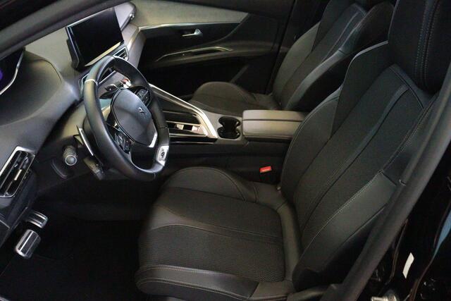 Peugeot 3008 1.6 HYbrid 225 GT | NAVI / APPCONNECT | CAMERA + PDC | ADAP CRUISE | SCHUIF / KANTELDAK | LANE-ASSIST / WARNING |