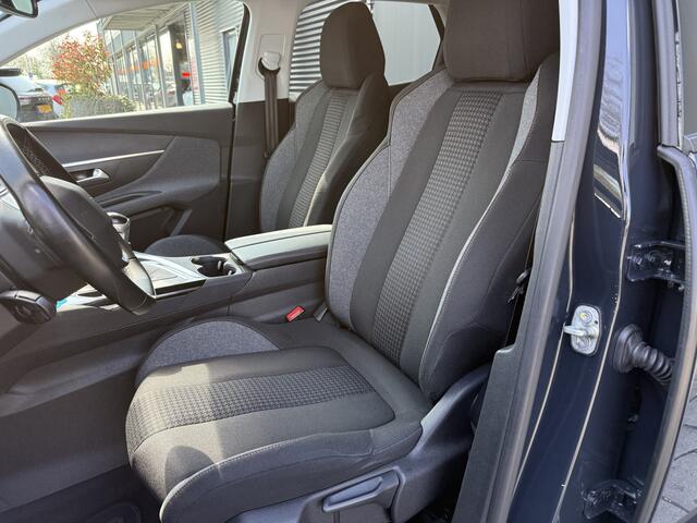 Peugeot 3008 BWJ 2019 | 1.2T 131PK Executive | TREKHAAK | CLIMA | NAVI | CARPLAY | PDC | PRIVACY GLASS | 17'' LMV