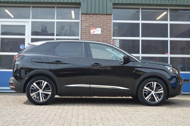 Peugeot 3008 1.6 HYbrid Allure | AUT - VRT.COCKPIT