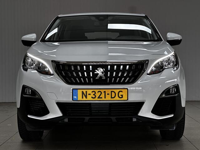 Peugeot 3008 1.2 PureTech Access /D-Riem Verv. 81.000KM! /Trekhaak! /Apple + Android /DAB+! /Navi /Climat /Cruise /Elek. pakket /Stoelverw. /Regensensor /Multi. LEDER Stuur /Isofix /Armsteun /17"LMV /LED Dagrijverl. /PDC.