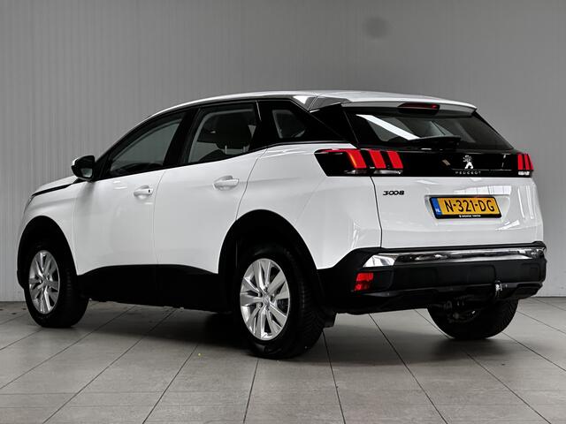 Peugeot 3008 1.2 PureTech Access /D-Riem Verv. 81.000KM! /Trekhaak! /Apple + Android /DAB+! /Navi /Climat /Cruise /Elek. pakket /Stoelverw. /Regensensor /Multi. LEDER Stuur /Isofix /Armsteun /17"LMV /LED Dagrijverl. /PDC.