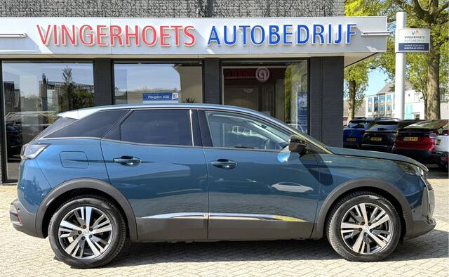 Peugeot 3008 1.6 Plug in Hybride 225 Pk * Automaat * Luxe Allure * * Navigatie * Dodehoek Sensoren * Achteruitrij Camera * Keyless Start * Laadstekker 220 V * 1/2 Lederen Interieur * Vingerhoets; Vierde Generatie Eersteklas Service. Al meer dan 100 jaar een begrip in