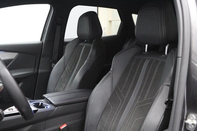 Peugeot 3008 1.6 HYbrid 225 GT, Focal Sound, 19" LM, LED, Camera