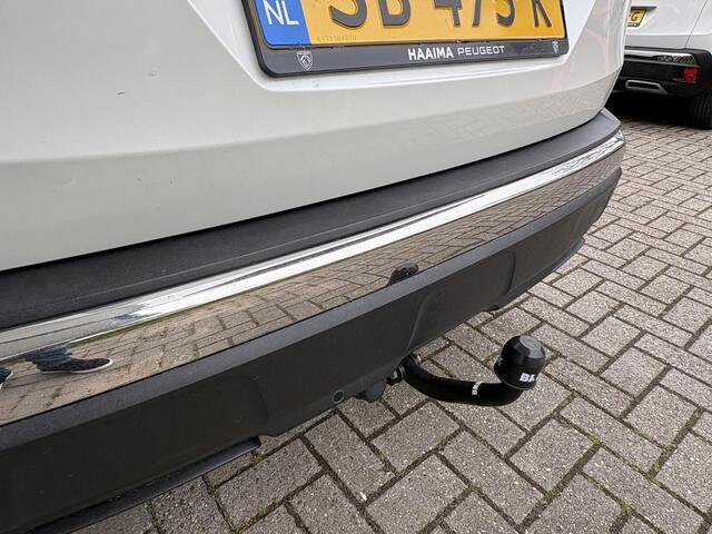 Peugeot 3008 1.2T 130pk Allure | Achteruitrijcamera | Full LED | Navigatie | Keyless Entry | Trekhaak