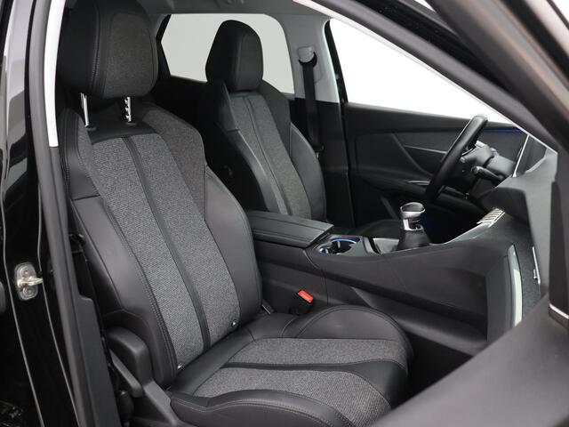 Peugeot 3008 1.2 PT BLUE LEASE PREMIUM + CARPLAY | CAMERA | FOCAL | SFEERVERL. | 19 INCH