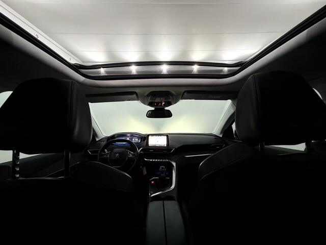 Peugeot 3008 1.2 PureTech GT Line Panoramadak, Camera, Navi, Leder, Virtual desk, Cruise control, Stoelverwarming, Lichtmetalen velgen