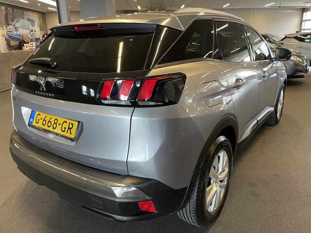 Peugeot 3008 1.2 PureTech Bleu Lease Executive 130 pk Navigatie-Keyless Entry/start-Achteruitrijcamera-Afneembare trekhaak