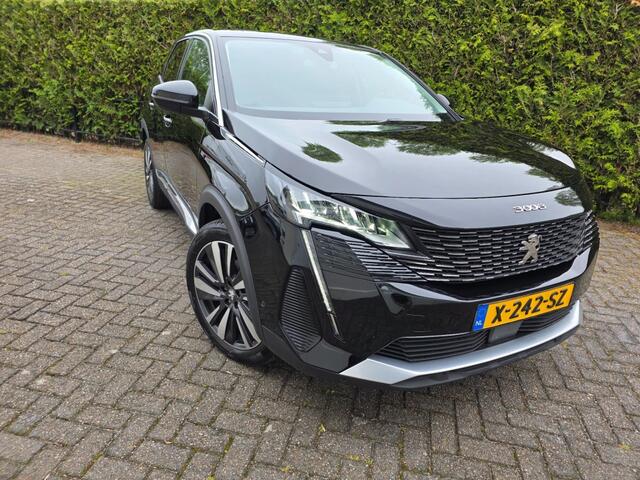 Peugeot 3008 1.2 Allure Trekhaak 4-seizoenenbanden