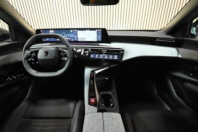 Peugeot 3008 1.2 Hybrid 145pk Allure | PANORAMIC NAVI | DRIVE ASSIST PAKKET |