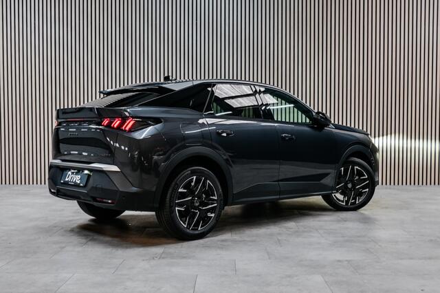 Peugeot 3008 1.2 Hybrid 145pk Allure | PANORAMIC NAVI | DRIVE ASSIST PAKKET |