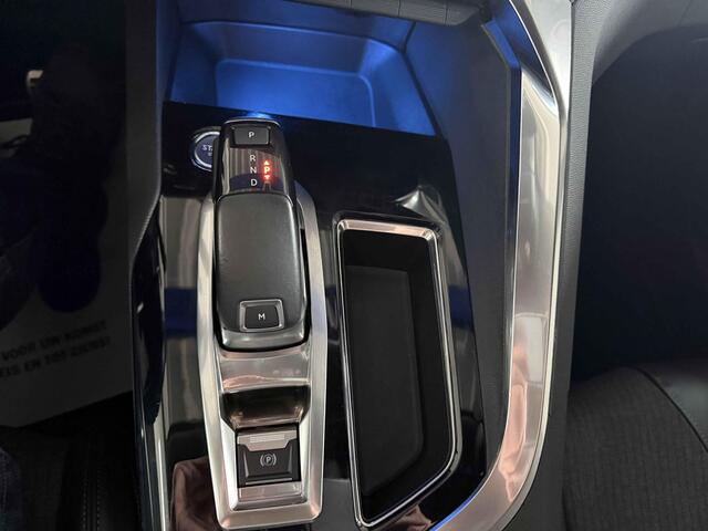 Peugeot 3008 1.6 e-THP GT Line Automaat | Trekhaak | Panorama-schuifdak | Cam | Keyless | Nap.
