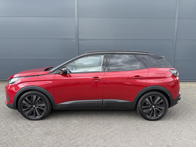 Peugeot 3008 300pk HYbrid4 GT (Elektrisch schuifdak - Elektrische Klep - Focal Electra - NightVision - Leder incl verwarming/massage/geheugen - Black Pack - Adaptieve Cruise Controle - 360gr Camera)