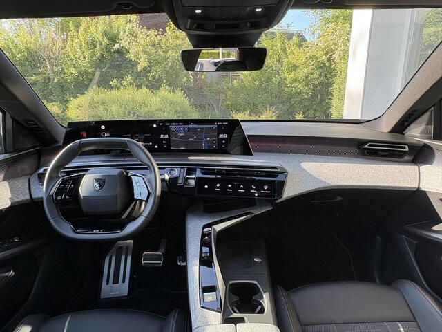 Peugeot 3008 1.2 Hybrid 145 GT | Elektr. achterklep | Stoel- & stuurverwarming | Achteruitrijcamera | Keyless | Full LED
