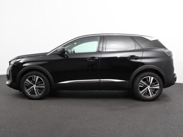 Peugeot 3008 1.2 110pk Turbo Automaat Allure Climate control Adaptive cruise control Achteruitrijd camera Parkeersensoren Verwarmde voorstoelen LED Navigatie Apple Carplay/ Android Auto