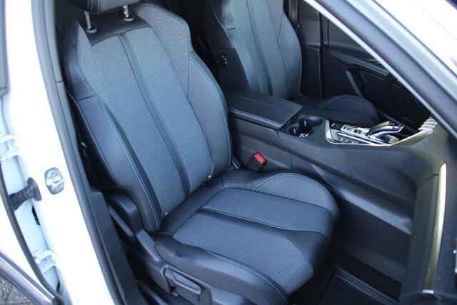 Peugeot 3008 1.6 HYbrid4 300 Allure Pack Business Automaat 4X4 Plug-in Airco Navi Camera Carplay Super mooi