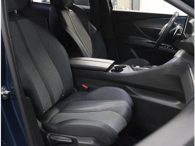 Peugeot 3008 1.2 130PK Allure Pack Business | 1ste eigenaar | AUTOMAAT | Navigatie | Dodehoekdetectie | Stoelverwarming | Camera | LMV | Cruise Control | AppleCarPlay/AndroidAuto | Climate Control | Virt.Cockpit | Keyless | Isofix | Privacy Glass | Parkeersensoren | T