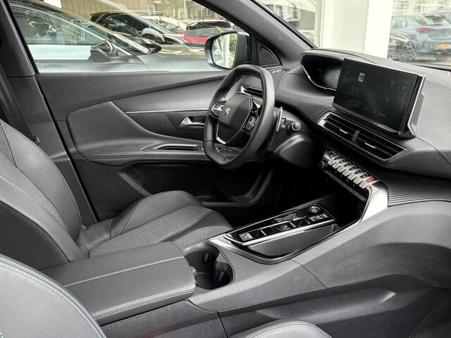 Peugeot 3008 1.6 Plug-in Hybrid 180 Allure | Dodehoek detectie | Keyless Entry | Adaptieve Cruise | Achteruitrijcamera | Navigatie