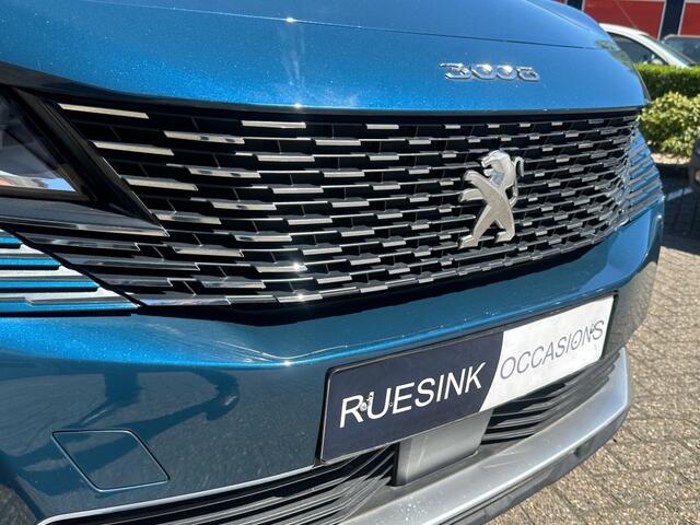 Peugeot 3008 1.6 HYBRID ALLURE