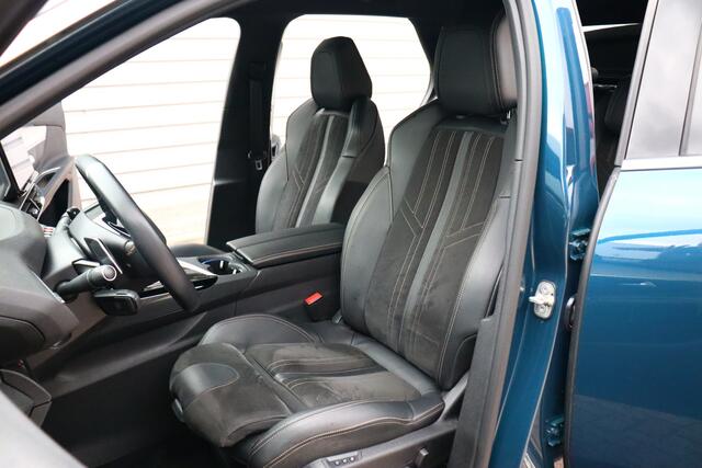 Peugeot 3008 1.2 PureTech GT O.a: Afn. trekhaak, Alcantara, Focal, ACC, Clima, Etc. All-in prijs!