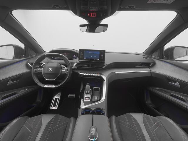 Peugeot 3008 1.2 PureTech GT | 360° | FOCAL | KEYLESS | STOELVERW. | PANO | ADAPTIVE