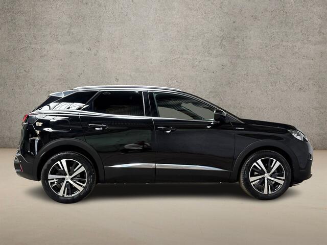 Peugeot 3008 1.2 PureTech GT-Line Automaat (APPLE CARPLAY, GROOT NAVI, 360 CAMERA, KEYLESS, LEDER, STOELVERWARMING, SPORTSTOELEN, GETINT GLAS, TREKHAAK, NIEUWSTAAT)