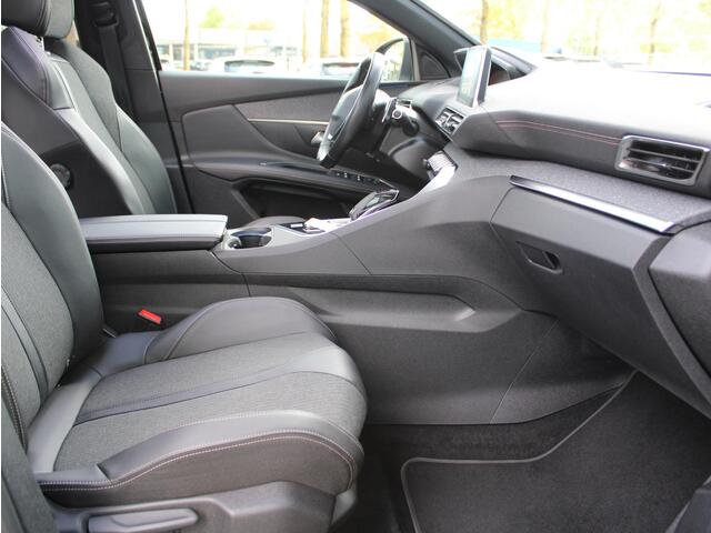 Peugeot 3008 1.2 PureTech GT Line Automaat | Navi / Panoramadak / Camera